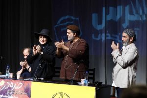 نمایشنامه طنز خرس در پنجمین برنامه خنده در صحنه