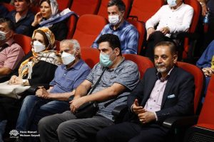 نمایشنامه طنز خرس در پنجمین برنامه خنده در صحنه