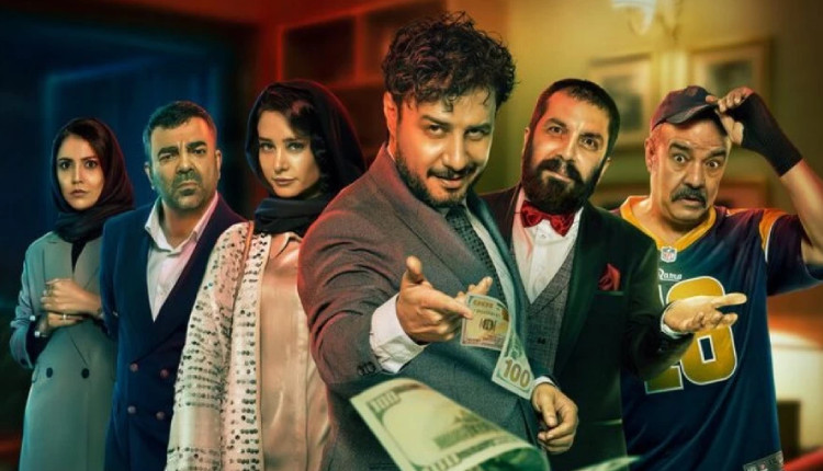 تمساح خونی باید قورباغه‌اش را قورت بدهد