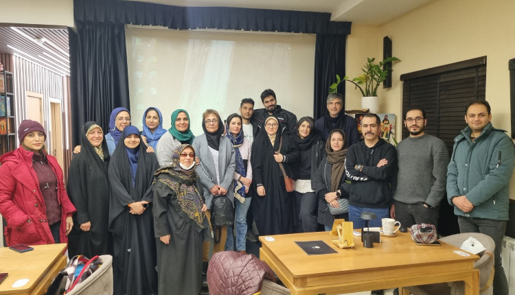 صد و بیست و یکمین مکتب خانه طنز و بررسی انواع کمدی