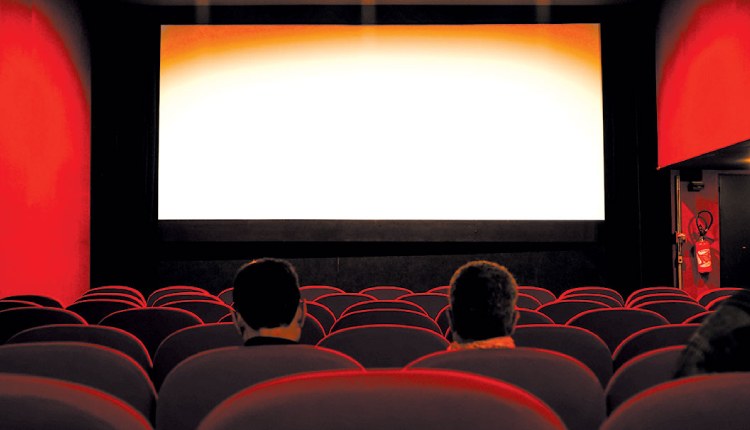 نجات سینما از تماشاگر