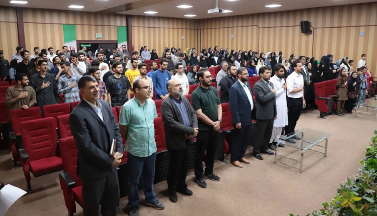 برگزاری محفل طنز قندک در دانشگاه علوم پزشکی زاهدان
